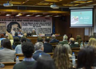 Afepadi presenta en el Senado de España un estudio que muestra que los españoles confían en los profesionales de la salud para elegir complementos alimenticios Afepadi Senado