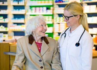 Farmacias de Euskadi participan en una iniciativa del Gobierno Vasco para mejorar el bienestar de los mayores Euskadi