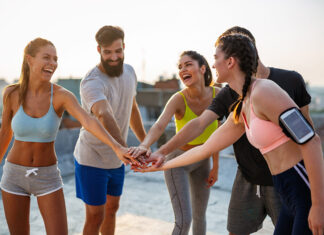 Magnesio y vida moderna: por qué cada vez más personas lo suplementan Fitness sport training people success and lifestyle concept