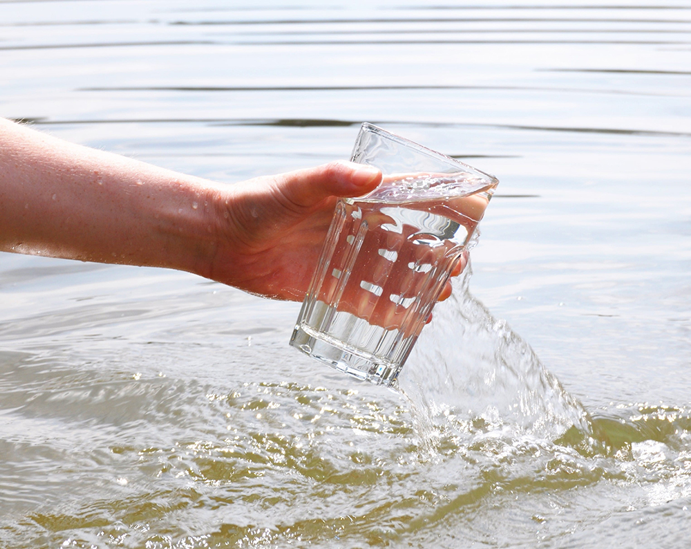 Agua de mar para beber: ¿moda saludable o simple mito?